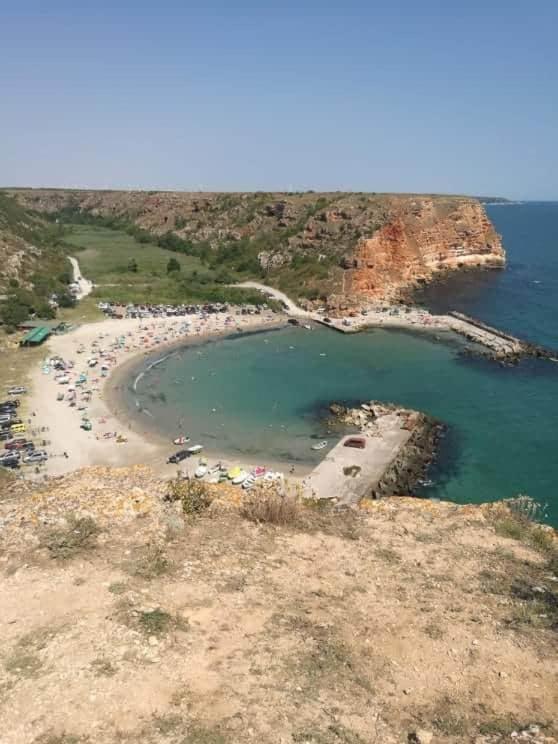 Къща За Гости "Черната Роза" Bulgarevo Ngoại thất bức ảnh