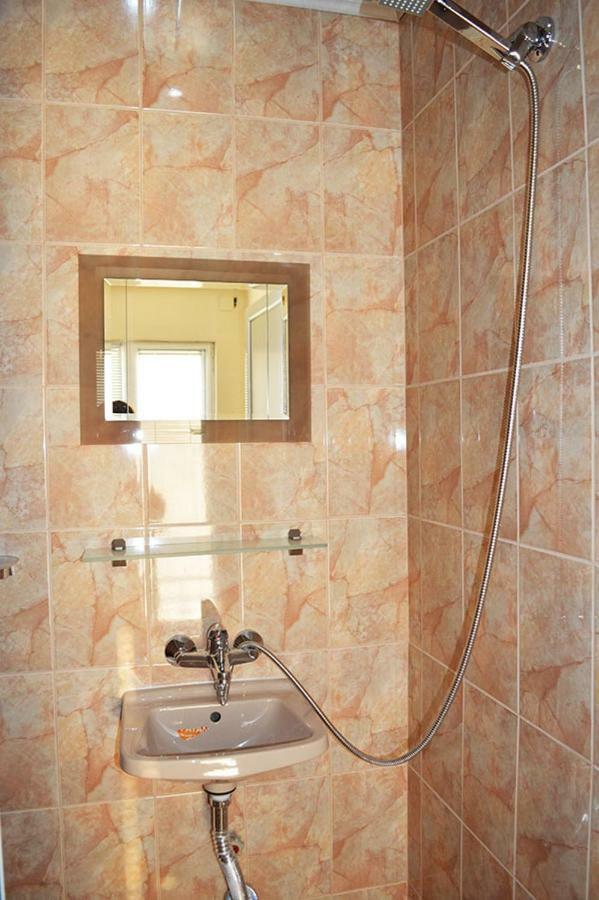 Къща За Гости "Черната Роза" Bulgarevo Ngoại thất bức ảnh